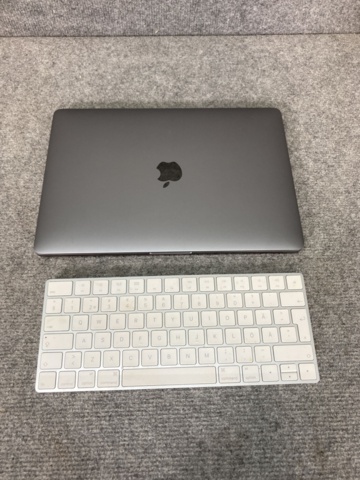 1130838-2 Macbook Pro