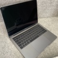 1130838-3 Macbook Pro