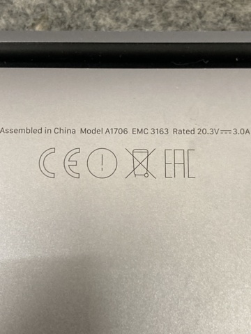 1130838-8 Macbook Pro