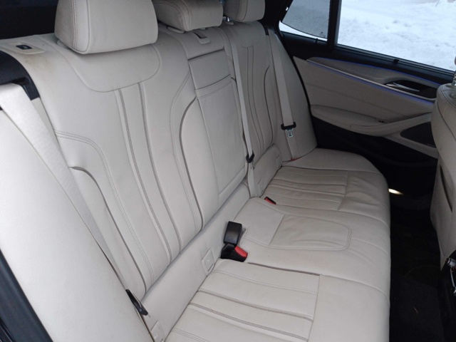 1123645-53 BMW 530i xDrive M-Sport Innovation edition, 252hk, 2019