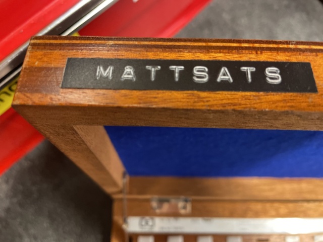 999031-5 Passport box