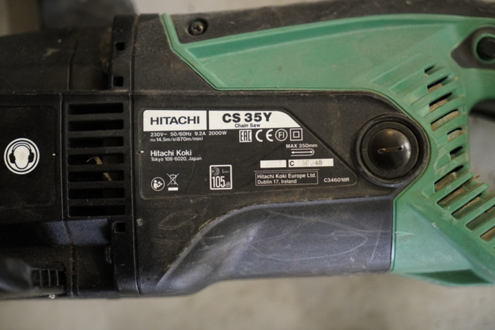 1030359-4 Chainsaw Hitachi CS 35Y + New chain