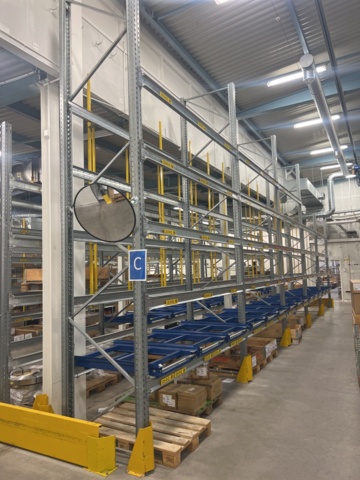 1116836-9 Pallet rack for disassembly 26 sec