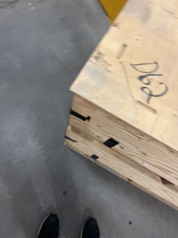 1116836-15 Pallet rack for disassembly 26 sec