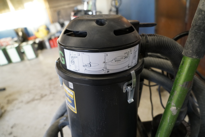 1030411-7 Vacuum cleaner HTC D10