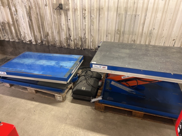 1116852-1 2 lift tables Edmo Lift ALT 750