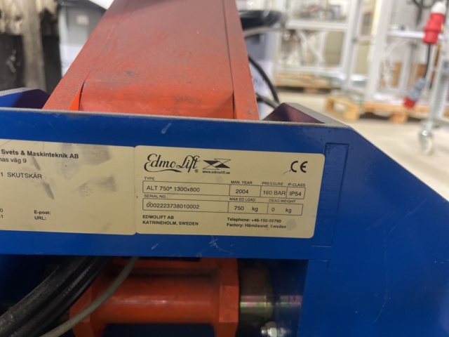 1116852-5 2 lift tables Edmo Lift ALT 750