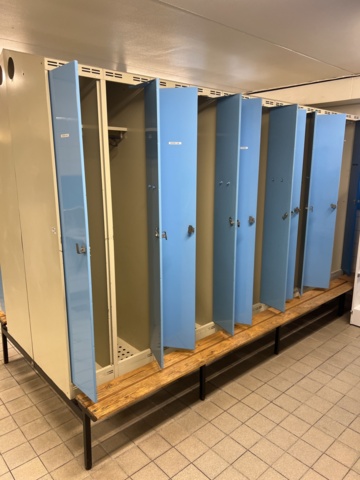 1116871-2 Dressing cabinet 110 compartments