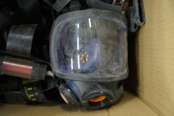 1030446-4 Div Sundström's fresh air masks with accessories