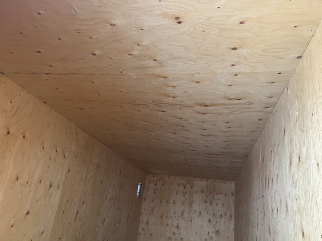 1116874-8 Container 20 fot isolerad