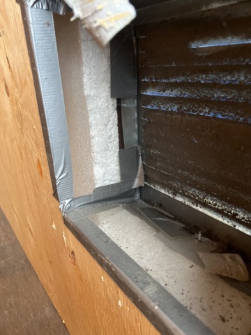 1116874-9 Container 20 fot isolerad