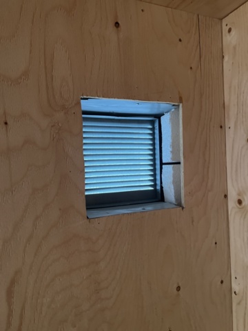 1116874-11 Container 20 fot isolerad