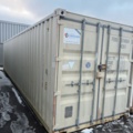 1116876-3 Container 40 feet with electrical center