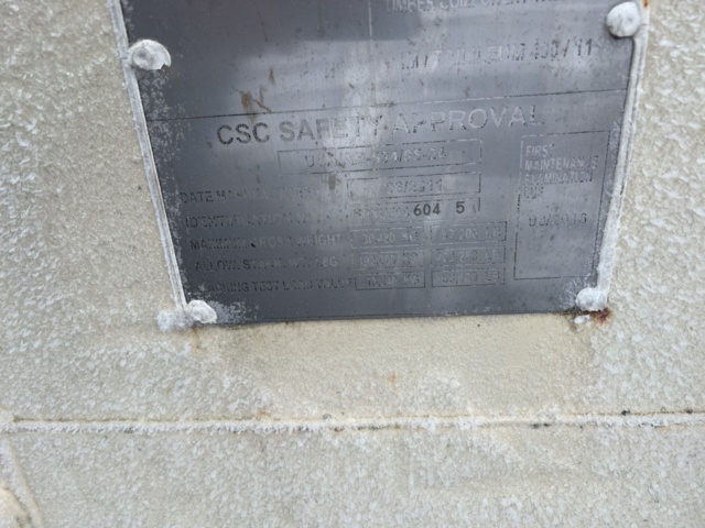 1116876-5 Container 40 feet with electrical center