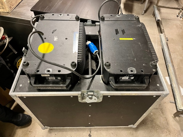 1132488-12 Studio Spot 575 Series 575H Color Mix Light: 2 pcs