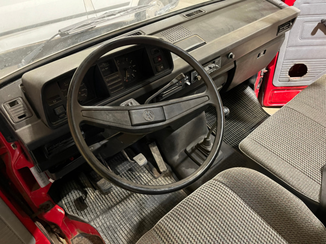 1132502-8 Volkswagen Transporter Chassis Cab 2600 2.1 - 1990