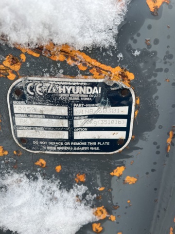 1069514-3 Hundai R450R bucket teeth