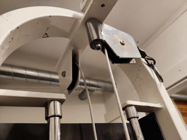 1116150-16 Cross pull/Cable machine & Benches and more