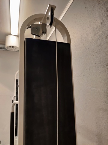 1116150-18 Cross pull/Cable machine & Benches and more