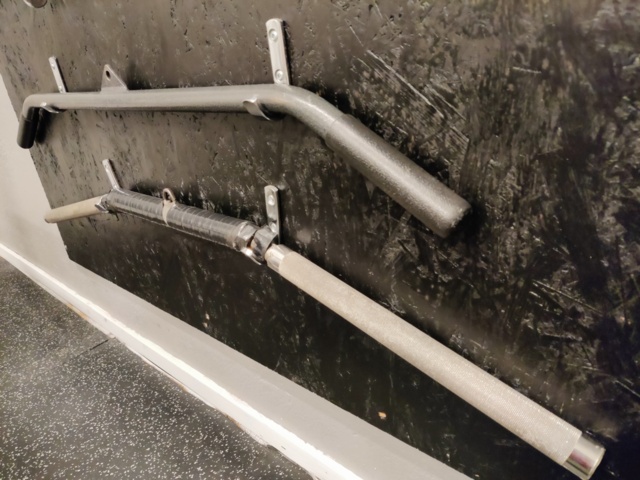 1116150-30 Cross pull/Cable machine & Benches and more