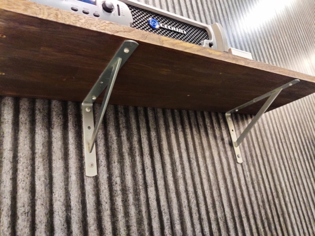 1116151-7 Amplifier Crown XLS 1000 Including microphone control