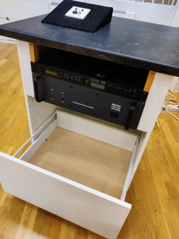 1116152-5 Audio system/Amplifier on wheels - Biamp CPA 650