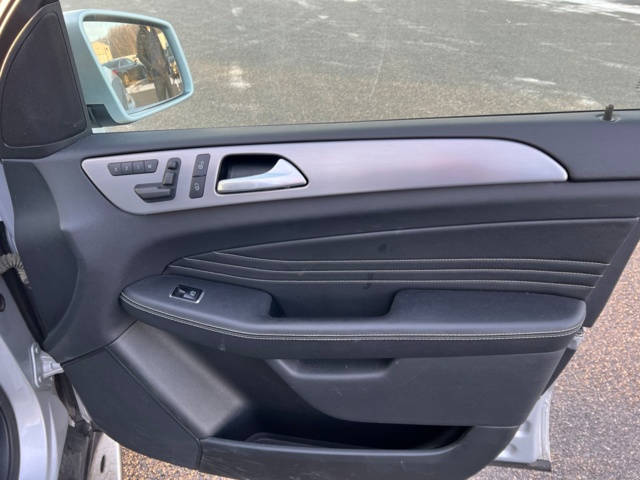 953071-10 Mercedes-Benz ML 350 BlueTEC 4MATIC - 2015