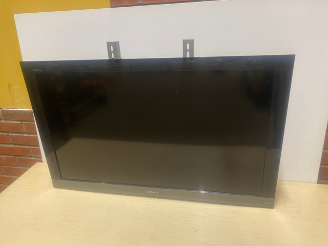 1133133-1 40" LCD-TV SONY