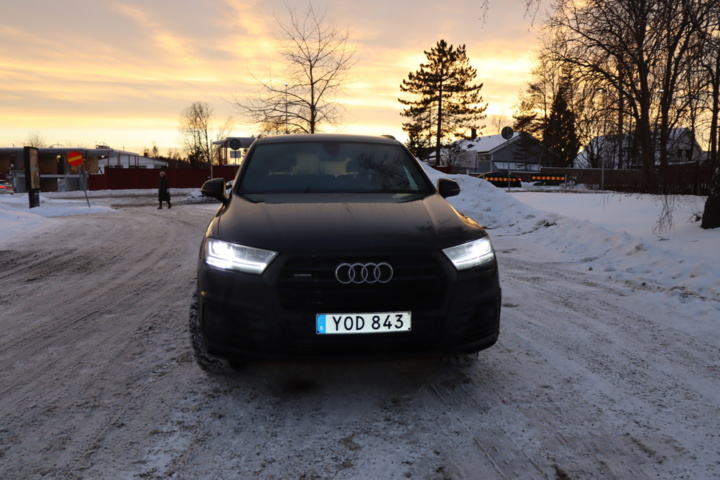 1127191-5 Audi Q7 3.0 TDI V6 Ultra Quattro TipTronic -18 7-seater "Updated info"