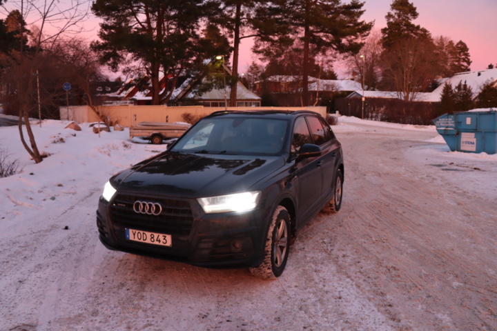 1127191-27 Audi Q7 3.0 TDI V6 Ultra Quattro TipTronic -18 7-seater "Updated info"