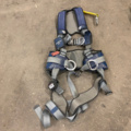 1133839-2 1 Safety Harness & 2 Lifting harness