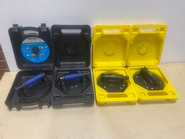 1133840-1 4 Suction cups for glass lifting