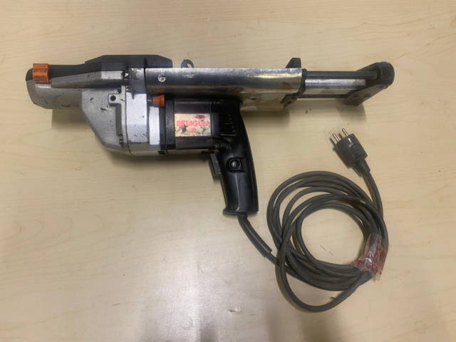 Limpistol - Dow Betagun III på auktion i Gävleborg, Gävle hos PS Auction