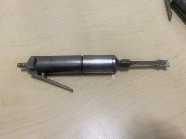 1133861-2 3 Air-powered hand machines