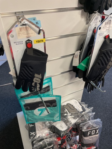 1085922-13 Large Lot Of Motorcycle Gloves & Protection