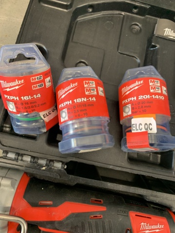 1035461-8 Milwaukee pipe expander