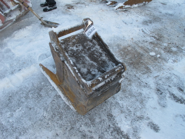 636812-1 Cable bucket with S-45 bracket