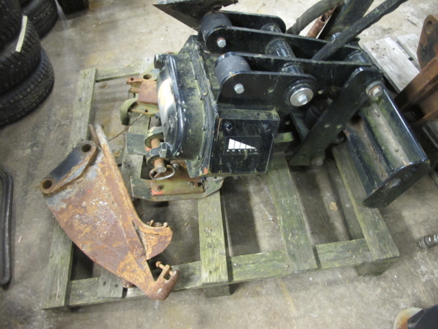 636842-4 Dtchwitch ditch plow with Shaffer attachment