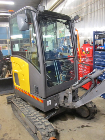 636846-13 Volvo Tracked Excavator