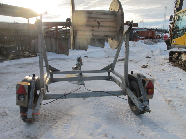 636897-5 Sahlin cable drum trolley