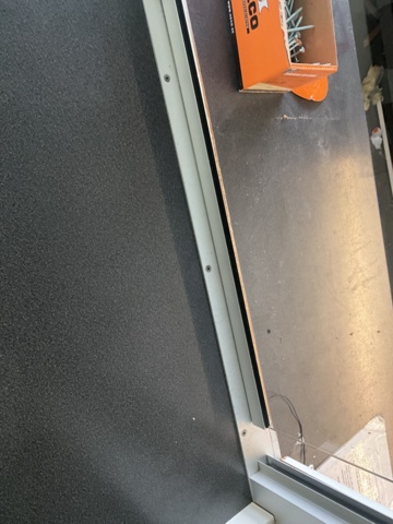 1120611-2 Reception hatch el