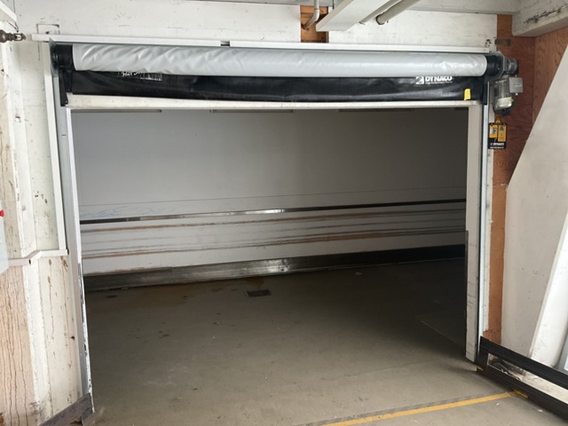 1120631-1 Rolling gate Dynaco electric control is missing