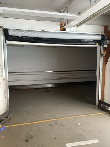 1120631-2 Rolling gate Dynaco electric control is missing