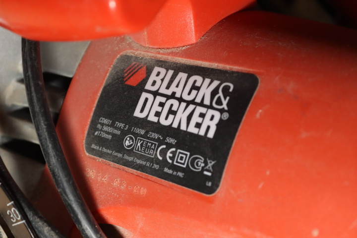 1133898-2 Circular saw Black & Decker CD601