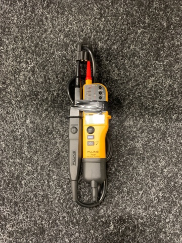 1133341-2 Voltage tester Fluke T130 and Multitester Elma 2500A