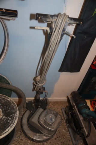 1133901-3 Single scrubber Nilfisk 421A