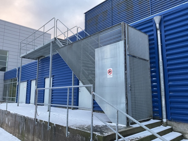 1120674-1 Galvanized escape stairs