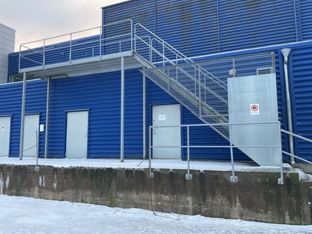 1120674-12 Galvanized escape stairs