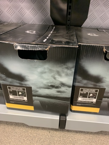 1034930-6 Lot of helmets approx. 20 pieces