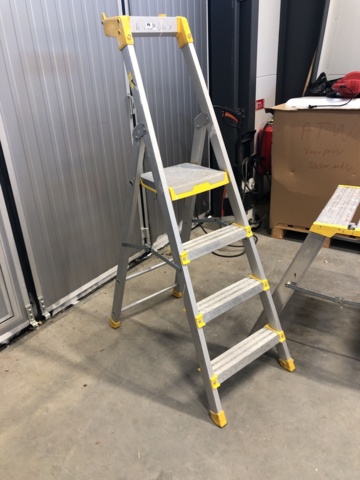 1035487-6 Wibe Step ladder and work trestles